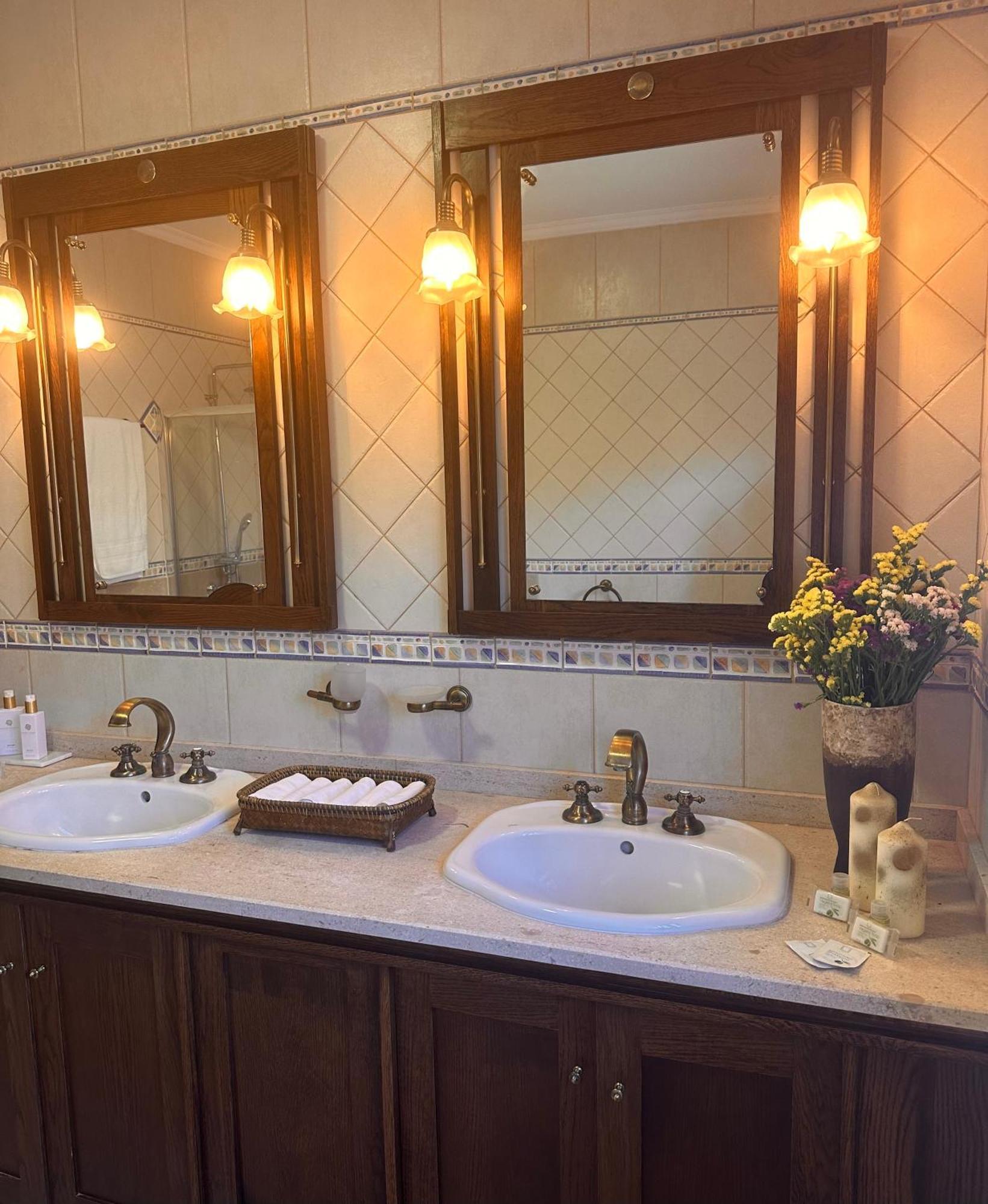 The Oak'S Wolf-Country House Фафі Екстер'єр фото